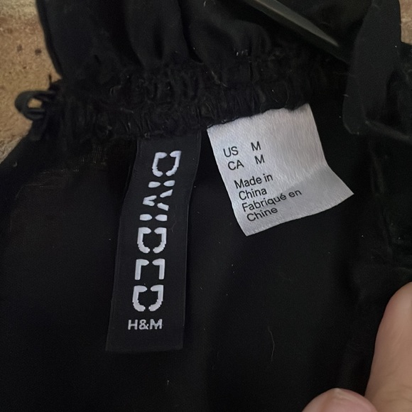 H&M Puff Sleeve Blouse - Picture 4 of 6